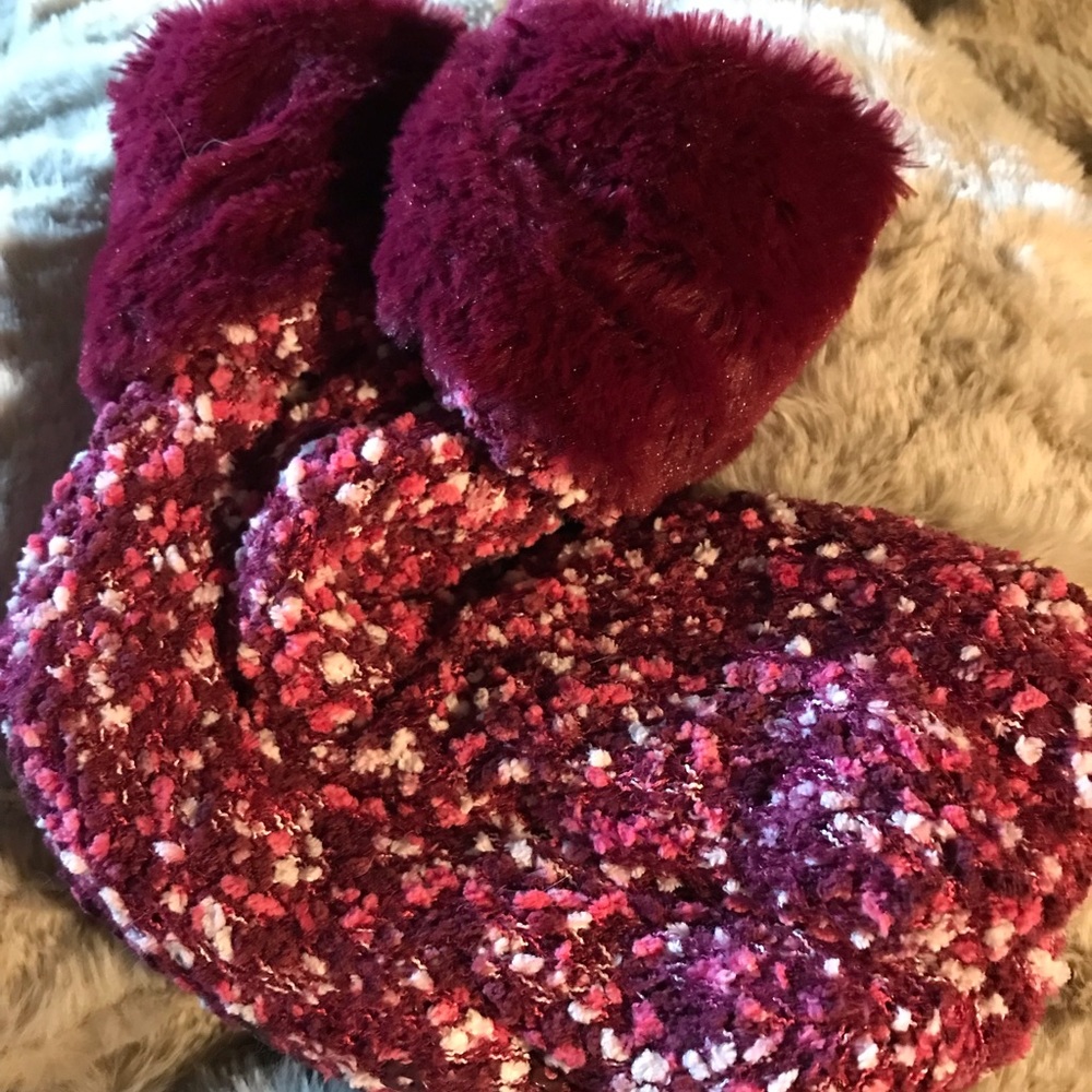 Brand new pair of fuzzy slipper socks.
